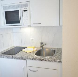 District 6 Apartment | Stylish Studio in Zurich - Crown 11