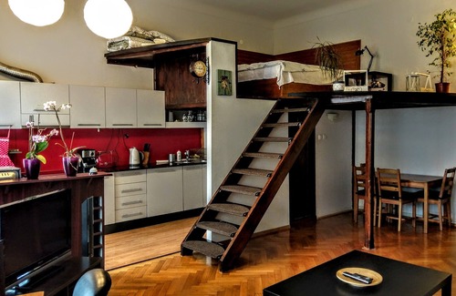 Centrul Vechi Apartment | Stylish Studio Kronstadt