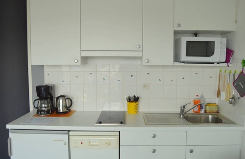 Le Pouliguen Apartment | Stylish Studio Near Harbor & City Center - Le Pouliguen