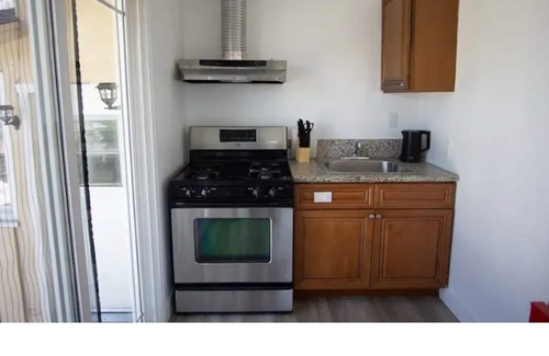 Monterey Park Apartment | Stylish Studio★Panorama view★Near DTLA★Sleeps 4