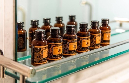 Northbridge Apartment | Stylish Studio With Balcony