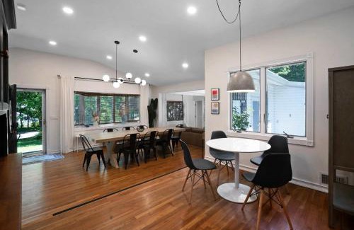 Wading River House | Stylish Sunset Retreat: Near Beach, Pool, Hot Tub