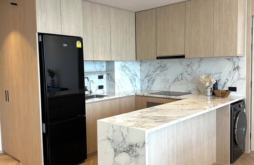 Khlong Tan Nuea Condo | Stylish spacious 3-bedroom condo near Thonglor