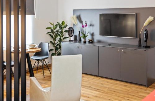 Innenstadt Apartment | Stylish Tiny City House