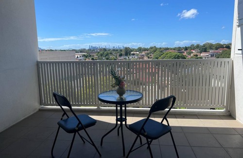 Burwood Apartment | Stylish Two Bedroom Apartment Burwood Sydney close to everything, Free parking