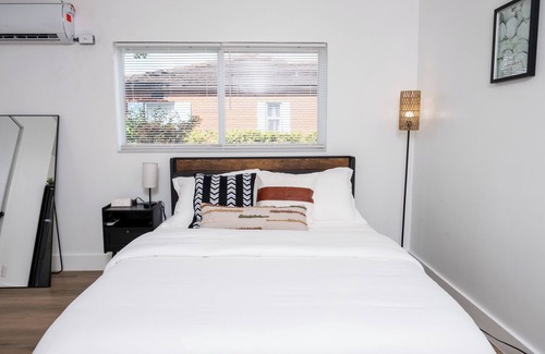Old Northwood Historic District Hotel | Stylish Urban Getaway
