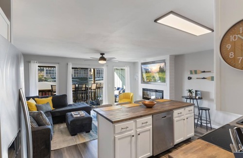 Village of Four Seasons Condo | Stylish 1BR/1BA - Fireplace - Heated Patio - Hot Tub - King Bed