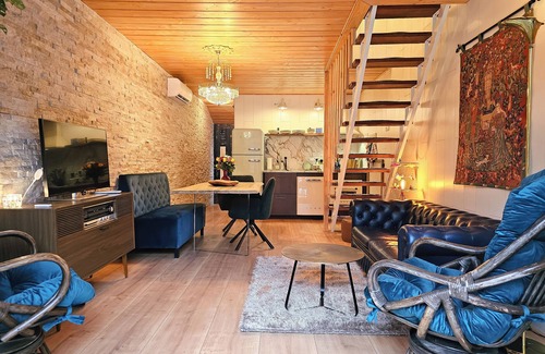 Groot Valkenisse House | Stylish vacation home at the foot of the BG05 dunes!