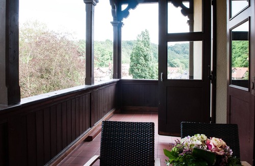 Eisenach Apartment | Stylish villa apartment (103 + 109 sqm) in a prime location and short distances to culture / nature