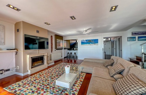 Caldes d'Estrac Villa | Stylish villa with saltwater pool