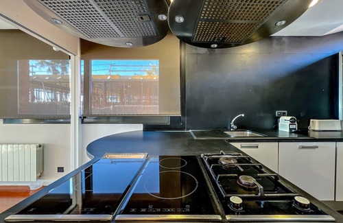 Caldes d'Estrac Villa | Stylish villa with saltwater pool