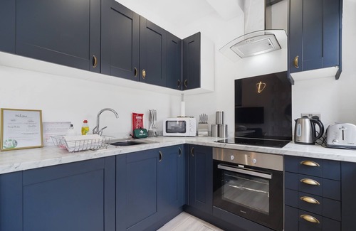 Castleford Apartment | Stylish Yorkshire Gem