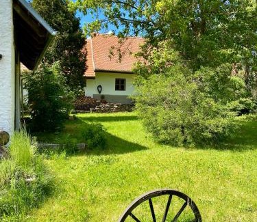 Mlynske Struhadlo House | Stylově romantická venkovská chalupa Mlýnské Struhadlo