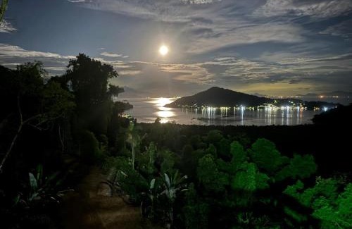 Portal das Artes House | Suíte Coqueiros Paraty