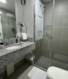 Camorim Bed & Breakfast | Suíte Econômica com Conforto de Luxo Próxima à Praia e aos Eventos