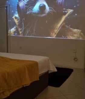 Tijucas Bed & Breakfast | Suíte Master,Quarto Ar condicionado,Tela Cinema 150" Netflix, Globo Pousada Tijucas Lua Encantada
