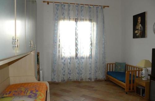 San Giovanni Suergiu House | Su Suergiu