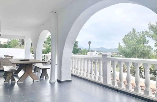 Sant Antoni de Portmany Villa | Sublime villa