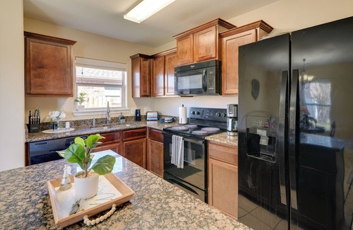 Magnolia House | Suburban Home in Magnolia w/Fenced Yard