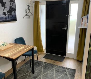 Dinsdale Apartment | Suburban Studio