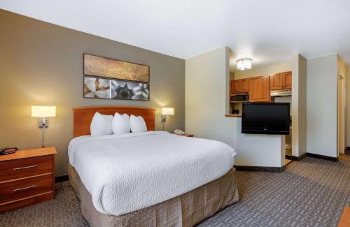Homewood Hotel | Suburban Studios Birmingham Homewood I-65