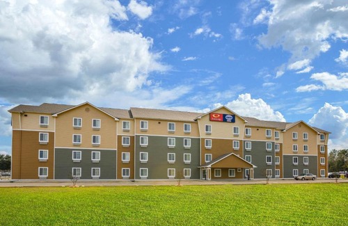 Hammond Hotel | Suburban Studios Hammond