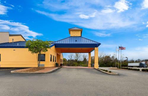 Mason Hotel | Suburban Studios Mason Near Kings Island