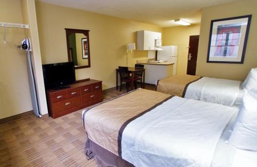 East Bloomington Hotel | Suburban Studios Minneapolis Bloomington