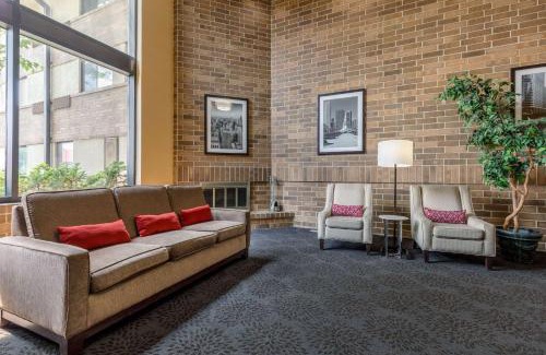 Arlington Heights Hotel | Suburban Studios Arlington Heights Elk Grove
