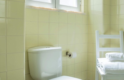 Sao Joao de Deus House | Succeed Campo Pequeno Guesthouse