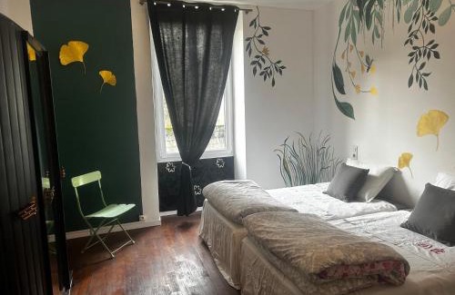 Lacapelle-Biron Bed & Breakfast | Suditi Divine Home B&B