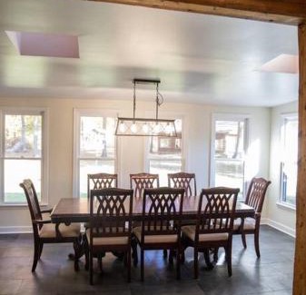 Dola House | Sugar Creek Stay
