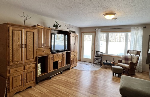 Richville House | Sugarbush Lake Home Paradise located on historic Dead Lake