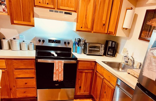 Carrabassett Valley Condo | Sugarloaf Mountain : 2 Bed, 2 Bath : Snowbrook Village Ground Floor End Unit