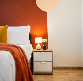 Historic Center Apartment | Sui Tetti di Bologna centro, Casa Dei Colori