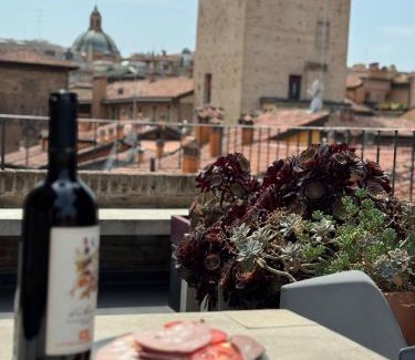 L'antico Ghetto Ebraico Apartment | sui tetti di bologna