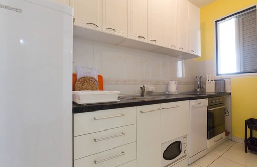 Sveti Stefan Apartment | Suitable Modern One Bedroom Apartment With Sea View