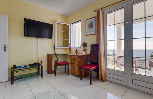 Sveti Stefan Apartment | Suitable Modern One Bedroom Apartment With Sea View
