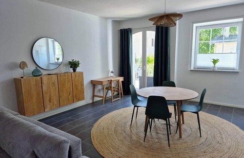 Munchen District Apartment | Suite 1 - Apartments am Schloss