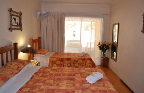 Kempton Park Bed & Breakfast | Suite 1-Doves Nest Guest House-Bed and Breakfast