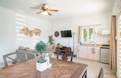 Puntas Apartment | Suite 1 for couples with private balcony with tub