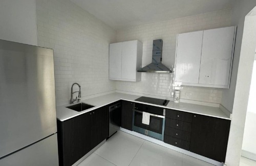 Parque Condo | Suite 1 · Gorgeous 1-Bedroom Beachside Suite