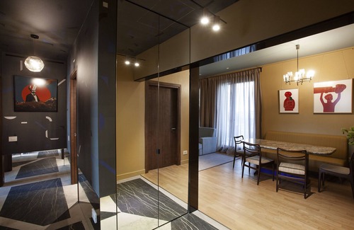 Sector 1 Apartment | Suite 15 PLAY