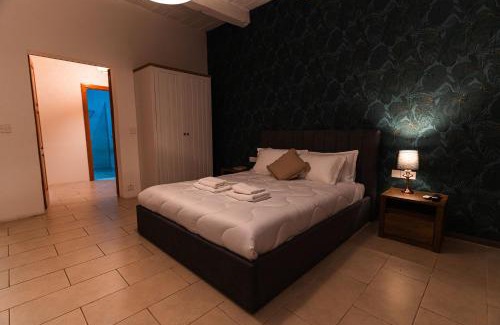 St. Julian's House | Suite 2 at Palazzo Seraphim Boutique living in St Julians