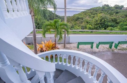 Puntas Apartment | Suite 2 at Road 413 with private pool