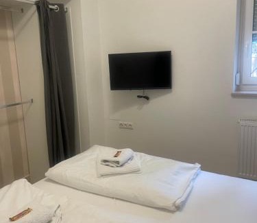 Neustadt an der Waldnaab Apartment | Suite 2
