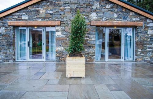 Pen-y-cae Apartment | Suite 2 - Sleeping Giant Hotel - Pen Y Cae Inn