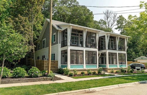 Saugatuck Apartment | Suite #2, The Poppy @ Porches On Mason - Prime downtown location.