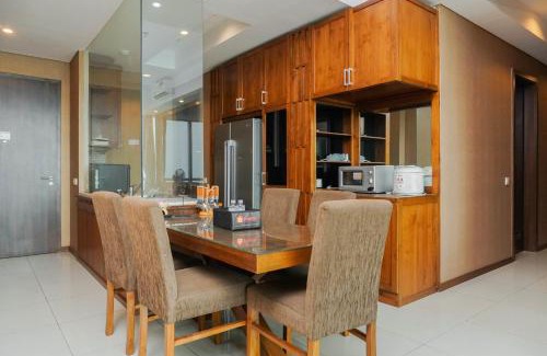 Bangka Apartment | Suite 3BR Kemang Village Apartment By Travelio