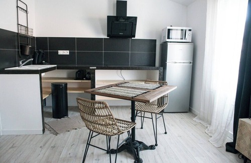 Aigues-Mortes Medieval City House | Suite #5 - a unique 30m2 south-facing loft